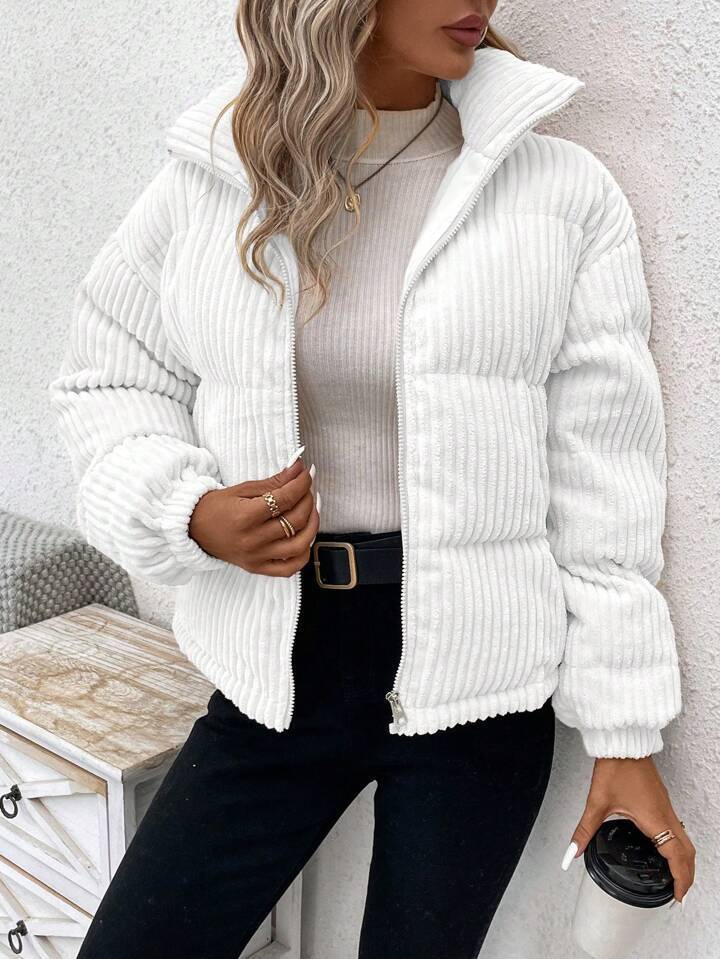 Chaqueta de pana corta de algodón y gruesa de talla grande para mujer