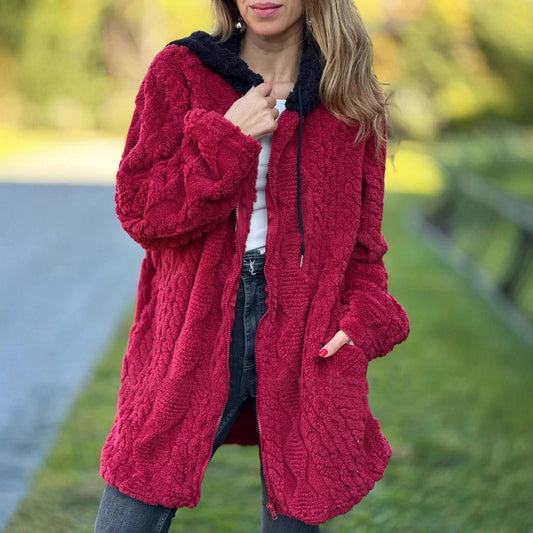 Abrigo de manga larga con capucha y cremallera de piel de color liso para mujer