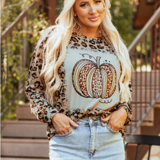 Sudadera marrón blanqueada con estampado de leopardo y calabaza de Halloween